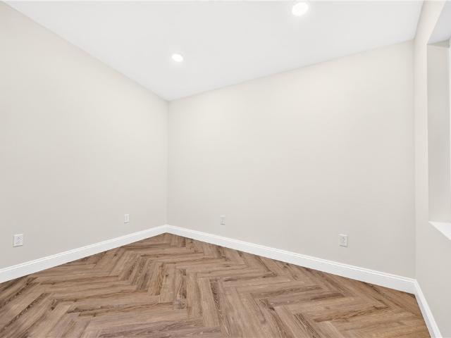 213 Reed Ave