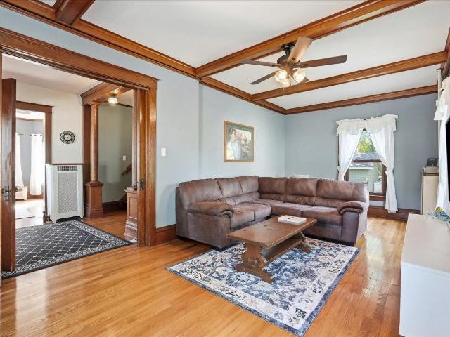 213 W Rollin Street