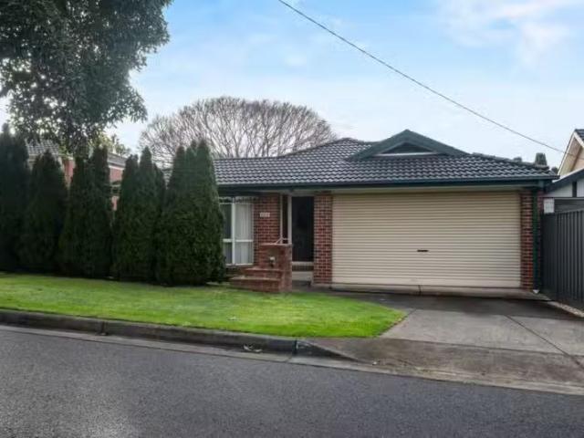2/13 Woodvale Road, Boronia VIC 3155 Unit For Lease