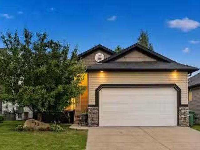 213 Westcreek Springs, Chestermere, AB, T1X 1N7 house for sa.