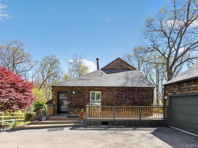 213 Vail Ln, North Salem, NY 10560 | MLS #986322