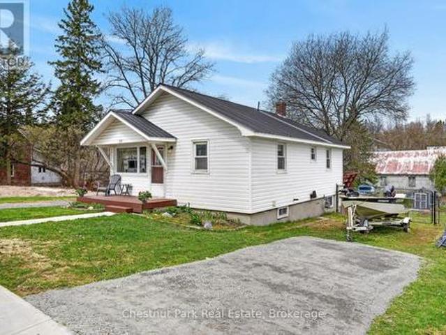213 Yonge Street, Burk'S Falls, ON, P0A 1C0 house for sale | Listing ID X13499 | Royal LePage