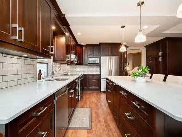 21442 90A Avenue, Langley, BC, V1M 2N1 house for sale Listi.