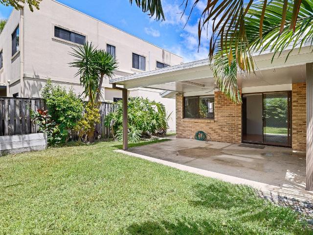 2/145 Sunshine Parade, Miami QLD 4220 Apartment For Rent | Domain