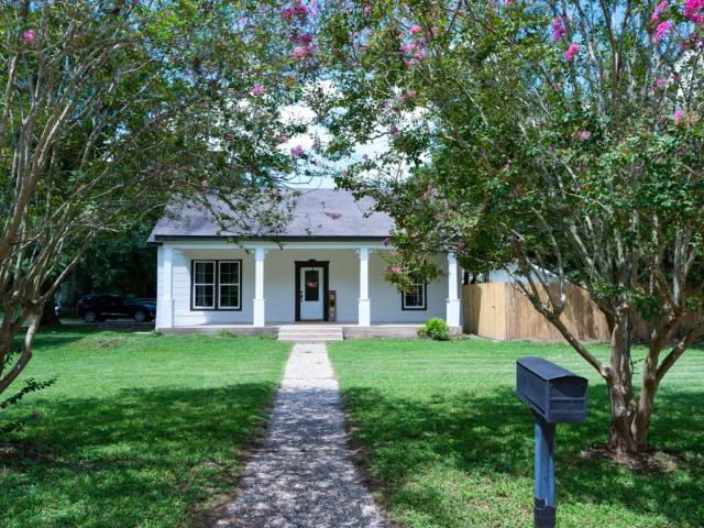2145 16th St, Hempstead, TX 77445 | MLS #60167