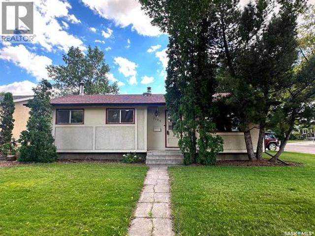 2145 37Th Street W, Saskatoon, SK, S7L 4E6 house for sale | Listing ID SK050777 | Royal LePage