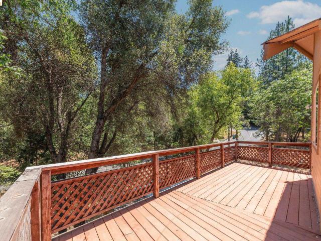 21473 Eel River Dr