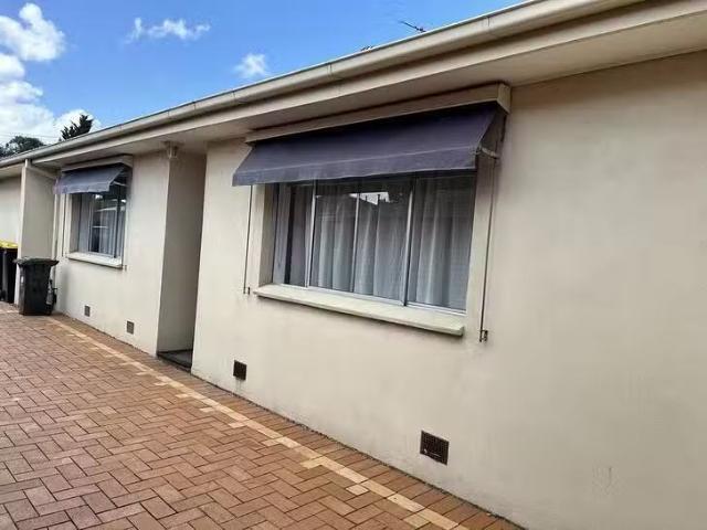 2/147 South Street, Hadfield, VIC 3046