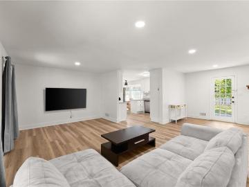 2148 Santa Fe Trail