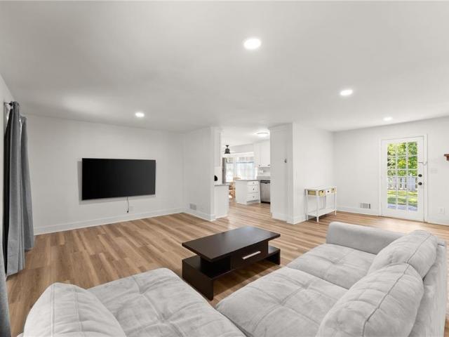 2148 Santa Fe Trail
