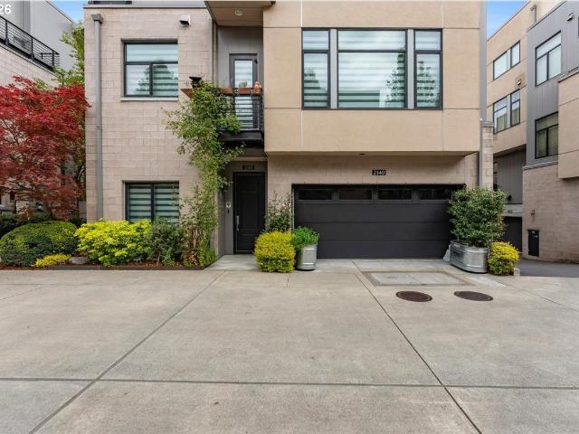 2140 NW 16th Ave, Portland, OR 97209 | MLS #199597