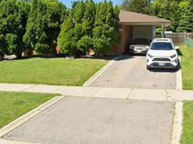2141 Meadowbrook Road, Burlington, ON, L7P 2A6 house for sale | Listing ID W13663 | Royal LePage