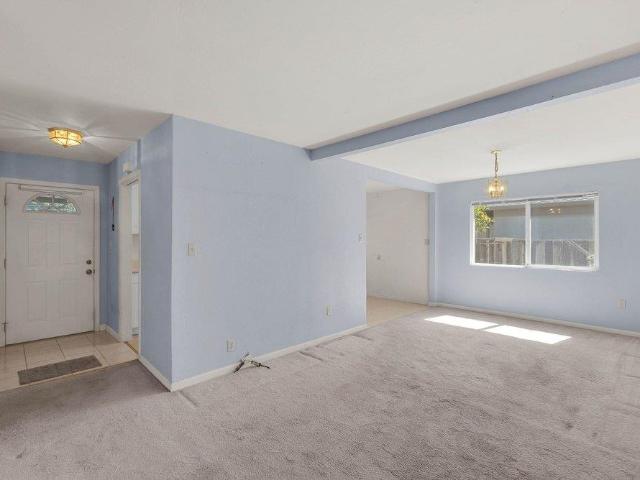 2141 Tamie Lane