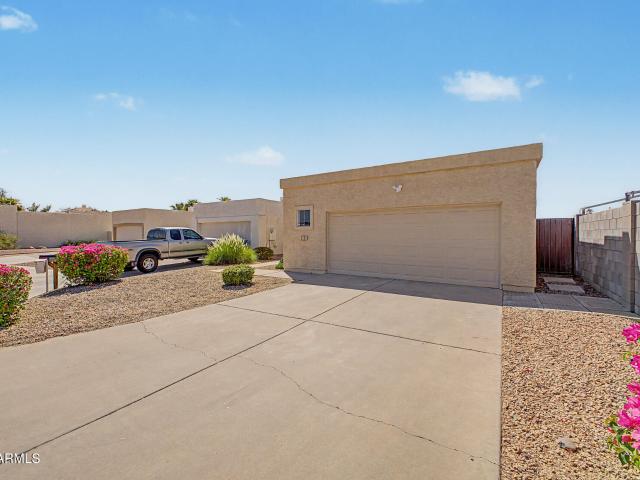 2142 n apollo court
