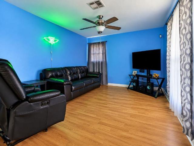 2142 Browning Lane