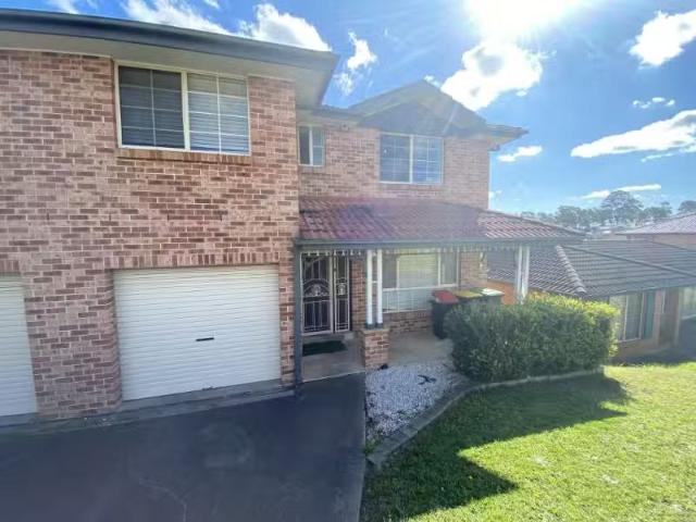 2/142 Wilson Road, GREEN VALLEY House for rent Listed by Onea.