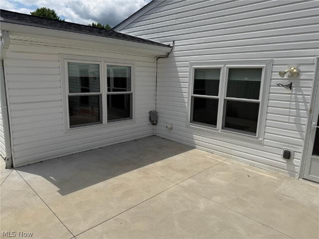 2143 Greenway Drive