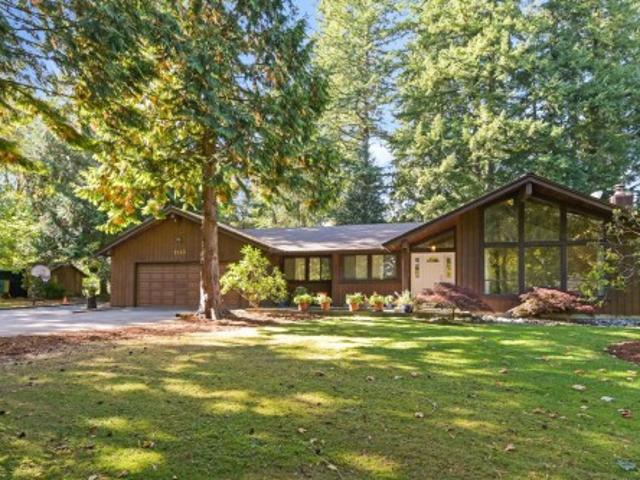 2143 Street, Surrey, BC, V3Z 9V7 house for sale | Listing ID R3156 | Royal LePage