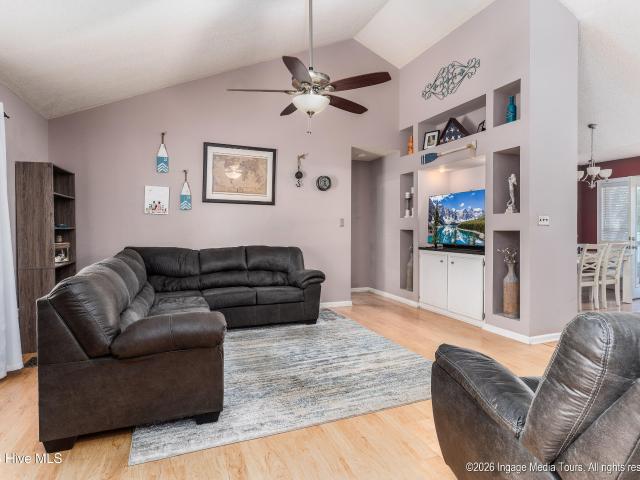 2143 Vale Court