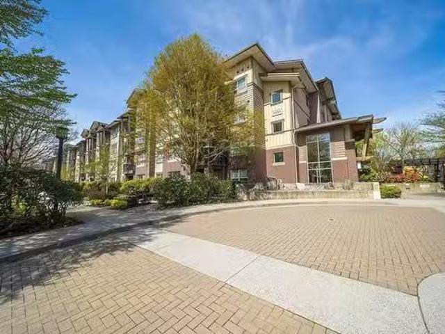 214 5885 Irmin Street, Burnaby, BC, V5J 0C2 Single Family Pr.