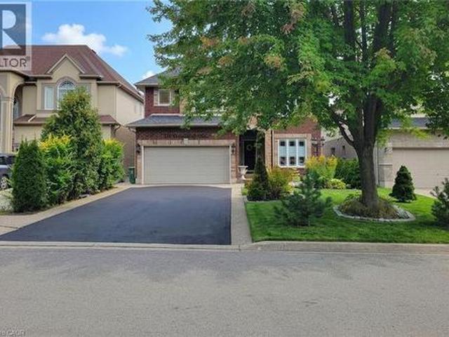 214 Cloverleaf Drive, Ancaster, ON, L9K 1T4 house for sale | Listing ID 40866 | Royal LePage