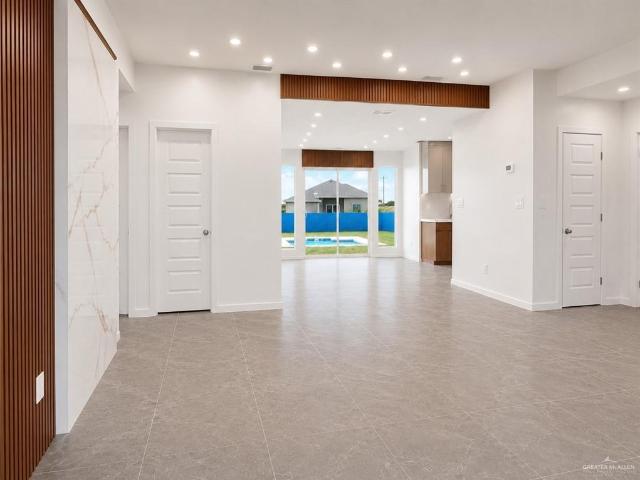 214 Barcelona Drive