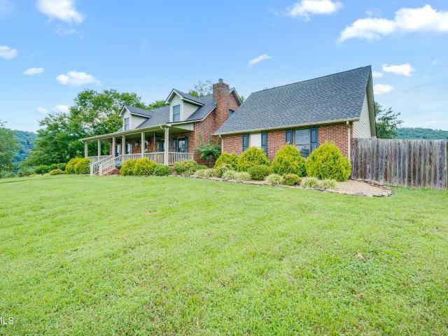 214 Brooks Landing Circle