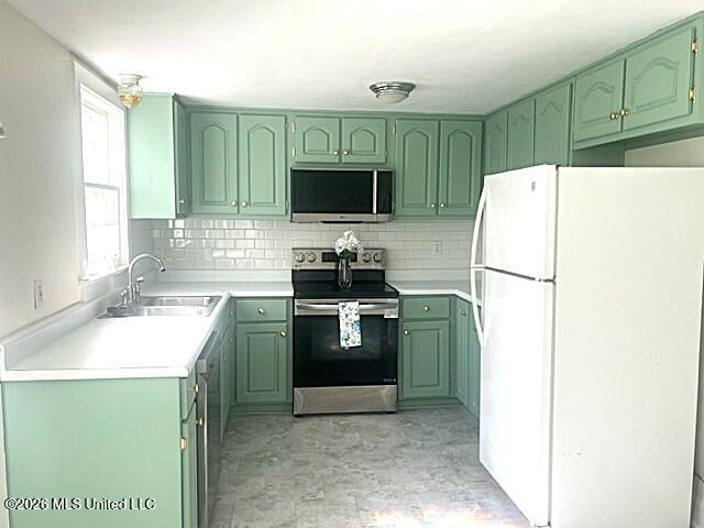 214 E 7th Street