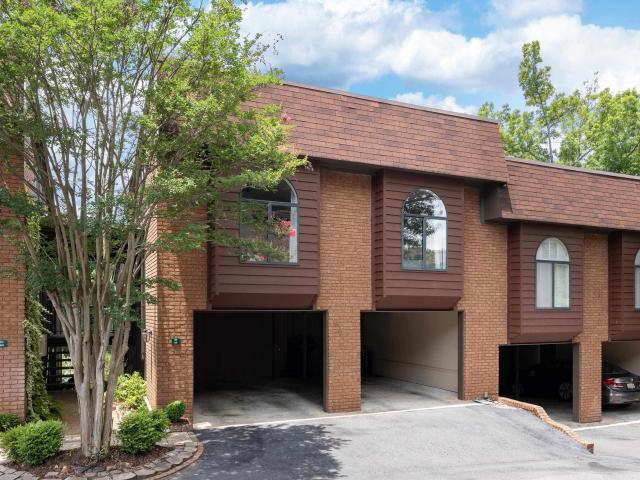 214 E Green # 214