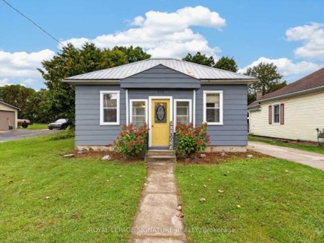214 Edward Street, North Huron, ON, N0G 2W0 house for sale | Listing ID X13790 | Royal LePage