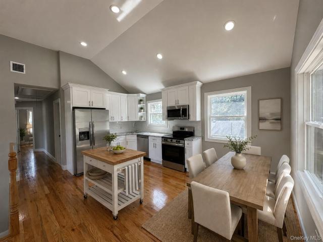 214 Forest Road W