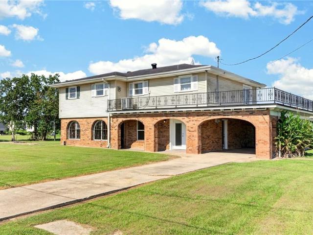 214 Orangewood Drive