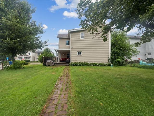 214 Lloyd Ave