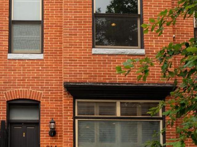 214 S Highland Ave