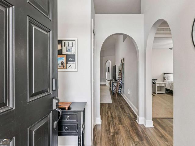 214 Pine Bluff Way