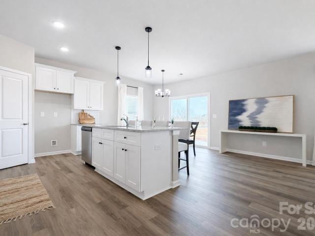 214 Roxanna Court