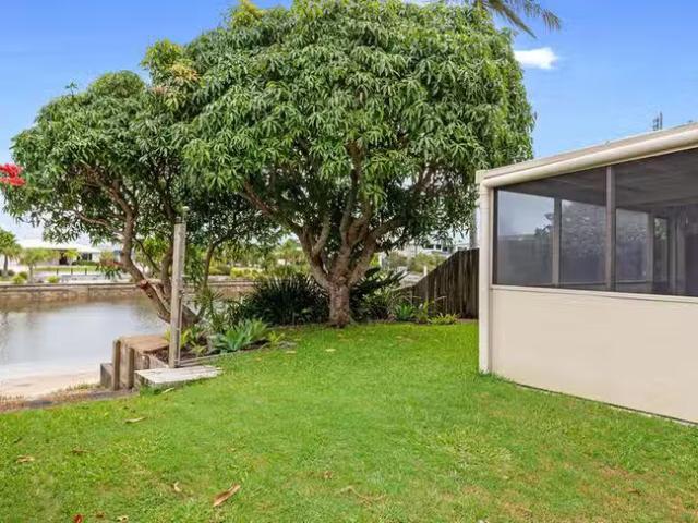 2/14 Rakumba Place, Mountain Creek, QLD 4557