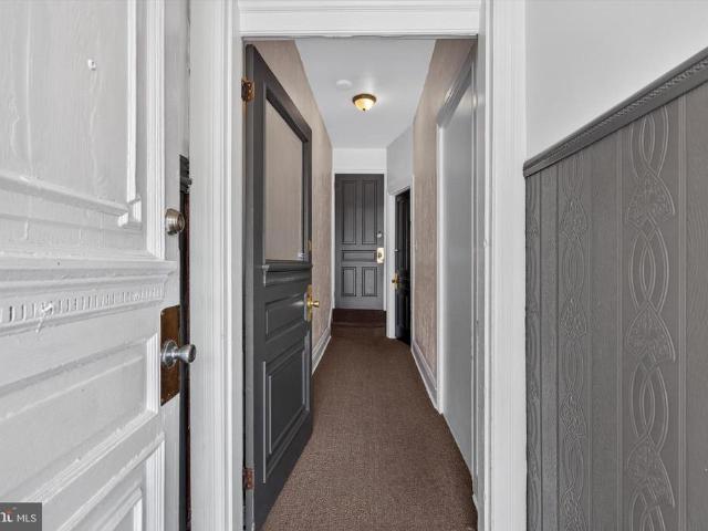 214 W Jackson Street