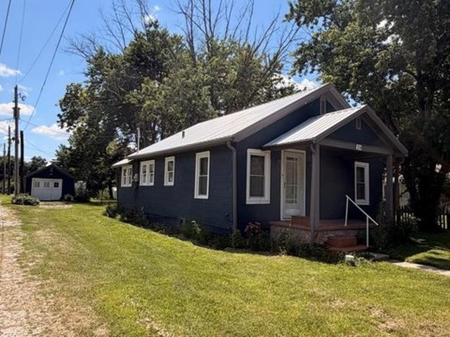 214 W Orrick St, La Plata, MO 63549