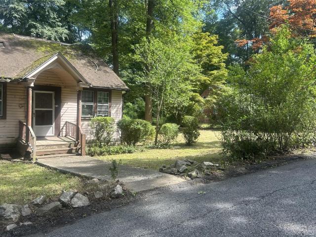 214 Walnut Road