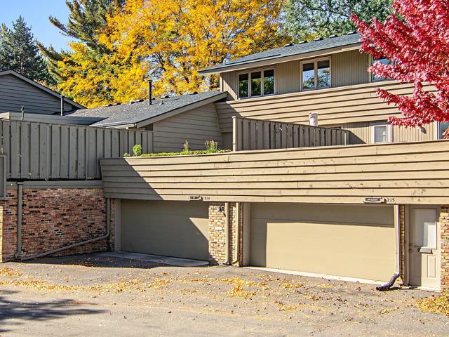 214 Windsor Court