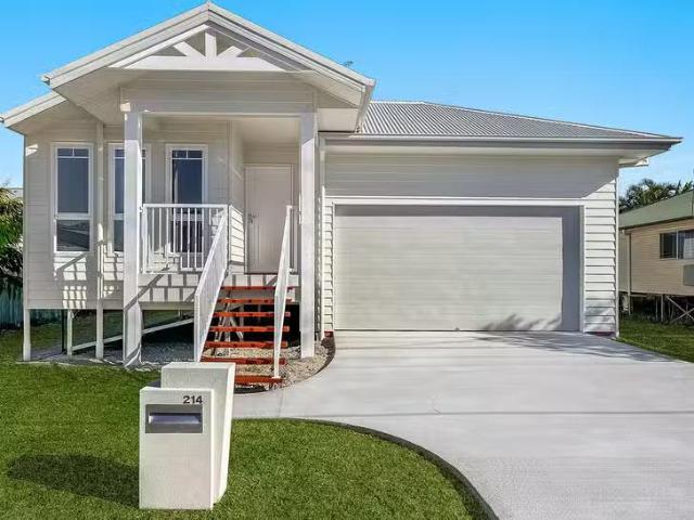 214 Yamba Road, Yamba, NSW 2464
