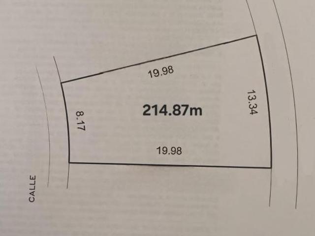 214m CLUSTER EN CUMBRES zona monte magno privada con portón eléctrico