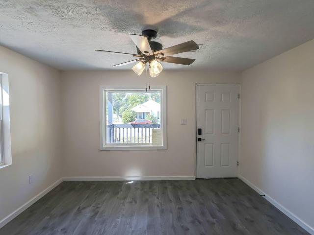 2154 Bayvale Road