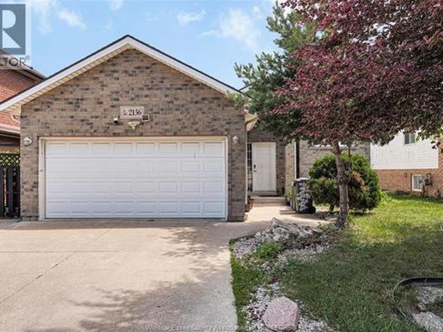 2156 Dominion Boulevard, Windsor, ON, N9B 3H9 house for sale | Listing ID 26024 | Royal LePage