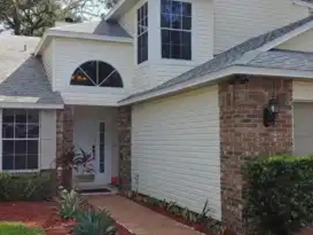 2156 Heatheroak Dr, 3 beds, 3 full baths