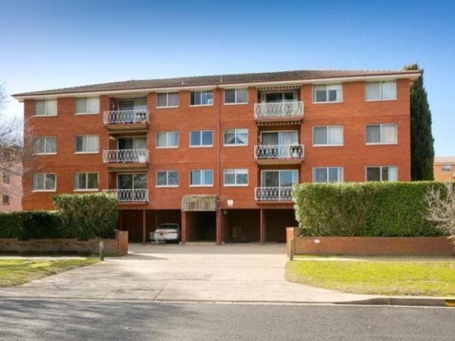 21/56 Trinculo Place, Queanbeyan