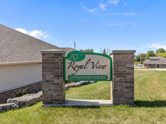 2157 royal crest circle