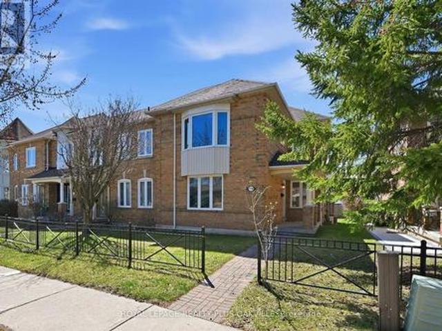 2150 2 Fourth Line, Oakville, ON, L6M 3T2 house for sale | Listing ID W13631 | Royal LePage