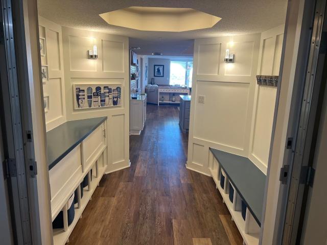 2151 Bridge View Ct. 3 704